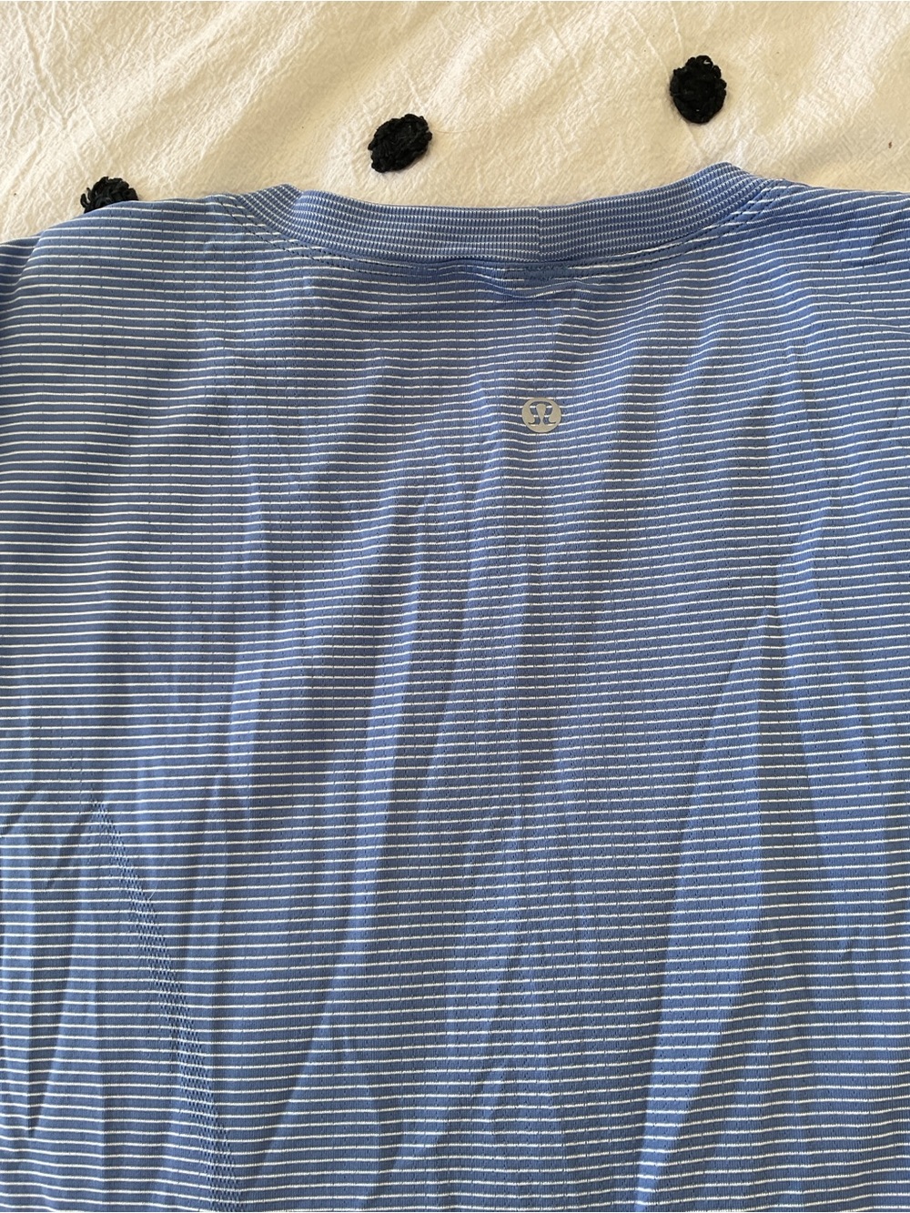 Lululemon swiftly relaxed blue stripes tee s 6 - Picture 3 of 3